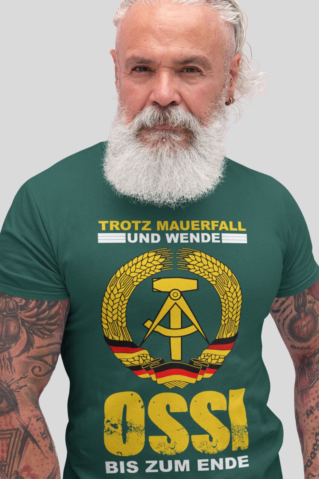 Herren Shirt Trotz Mauerfall und wende OSSI bis zum Ende
